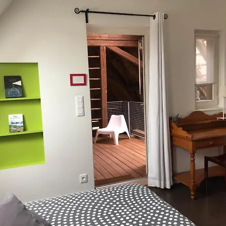 ベッド・アンド・ブレックファスト Le 3*